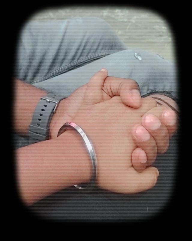 Couple Hand Pic Real Image