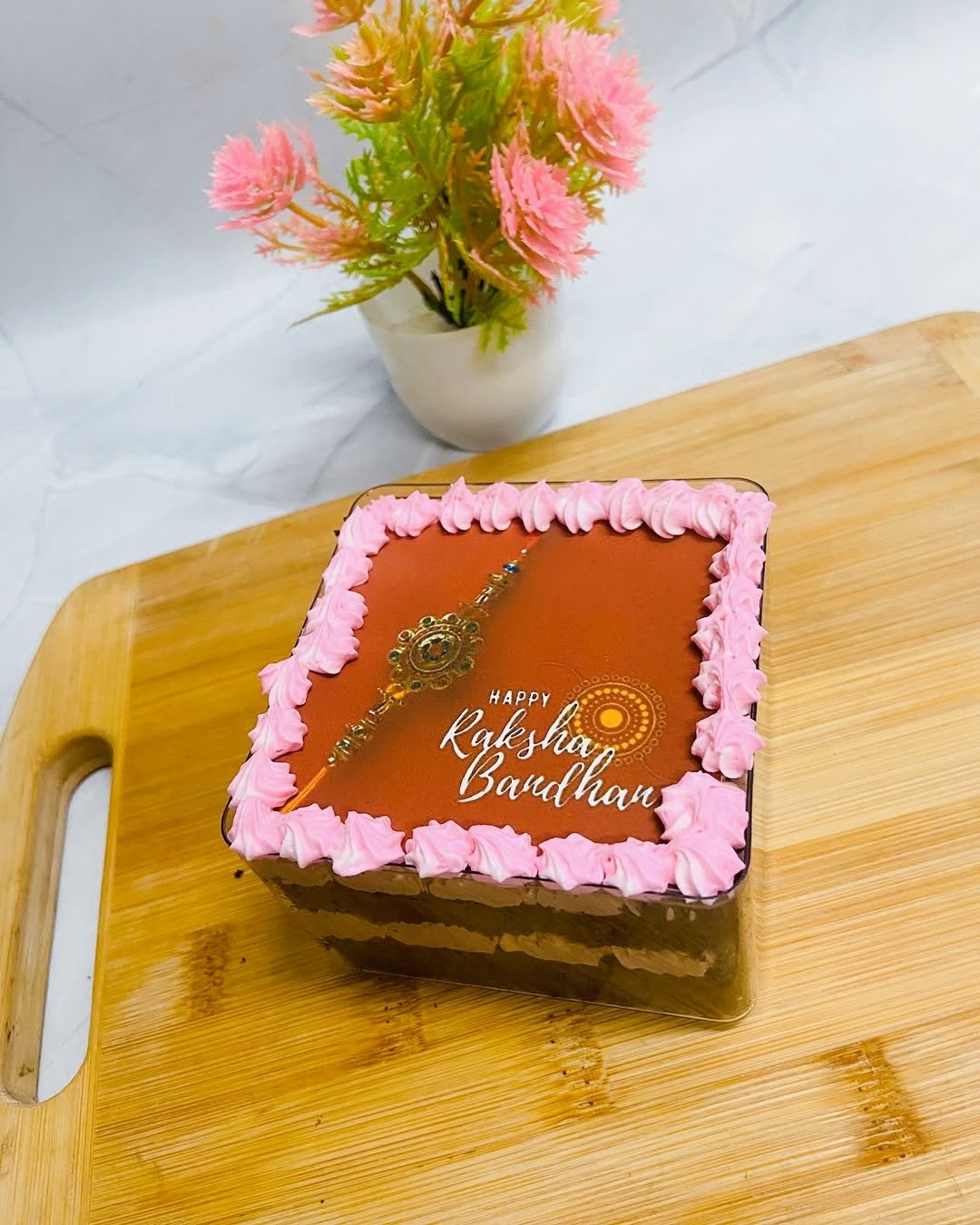 Special Raksha Bandhan Cake Images