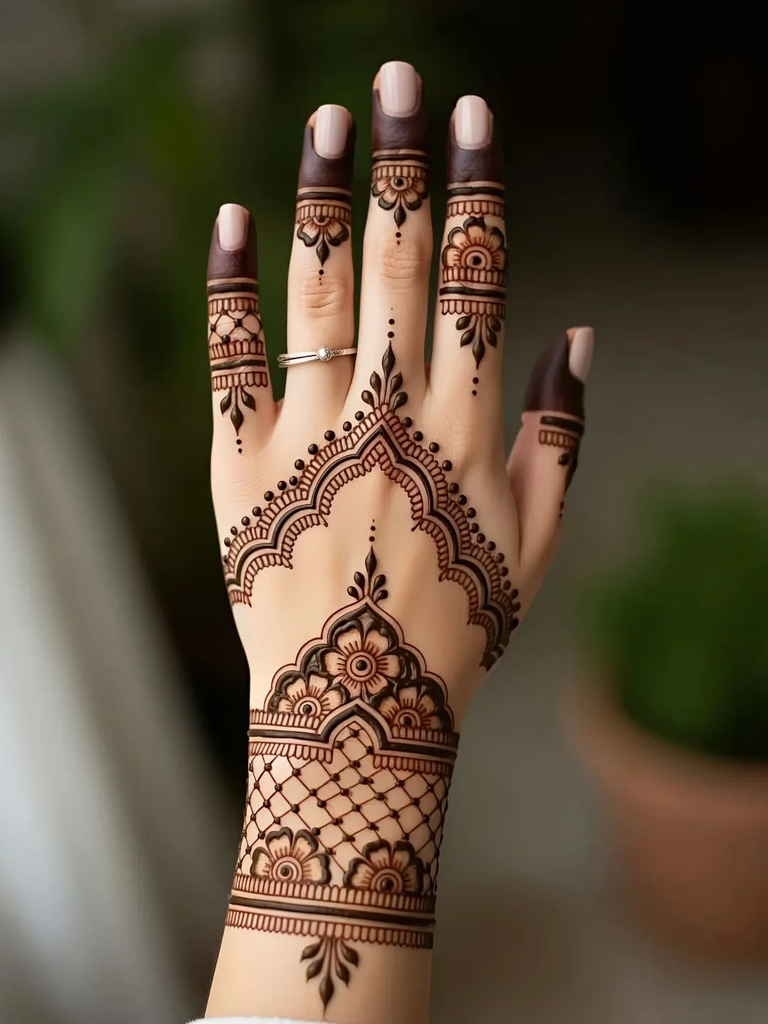 Beautiful Karwa Chauth Mehndi Design