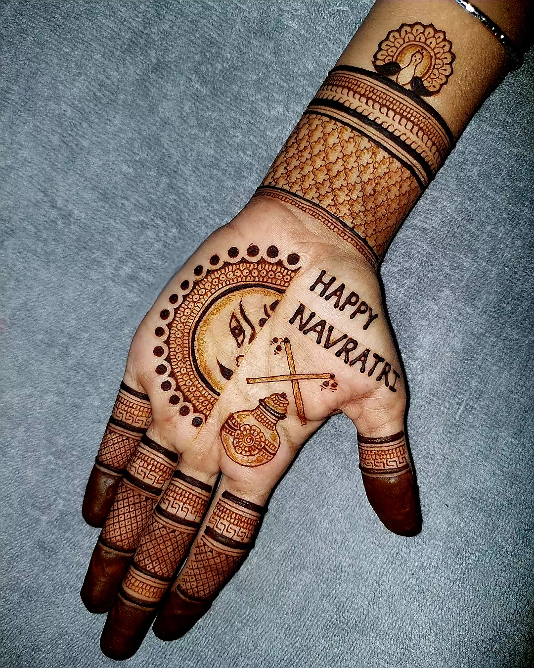 Navratri Mehndi Design