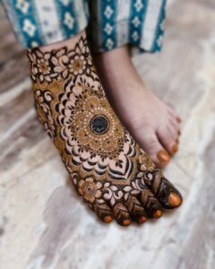 Best 10+ Modern Karva Chauth Mehndi Designs » Mixing Images